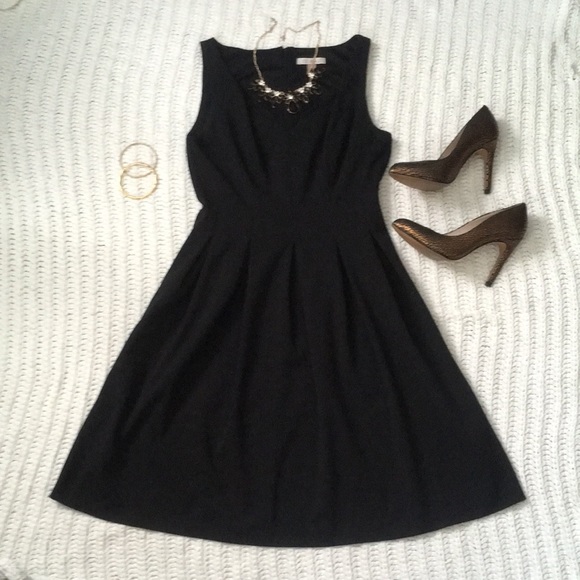 Roz & Ali Dresses & Skirts - Roz & Ali Little Black Dress